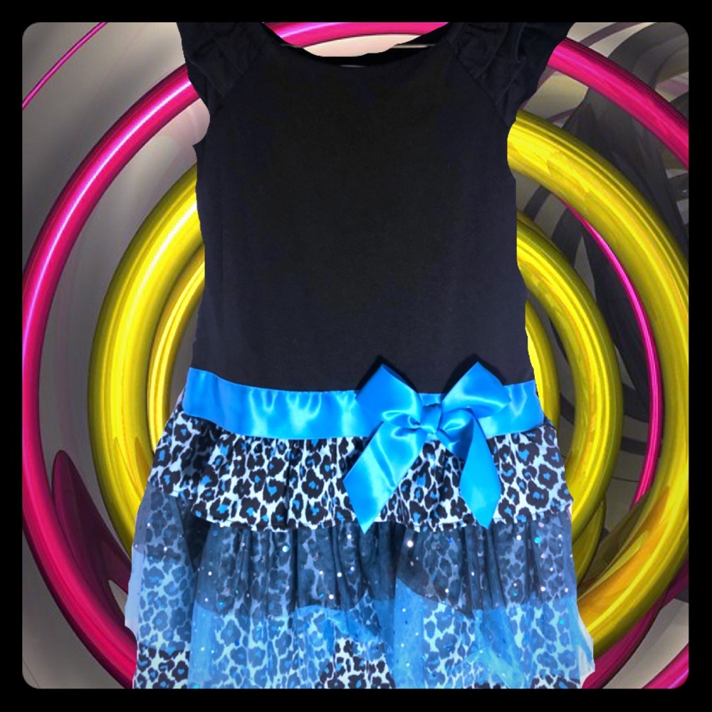 80s/90’s style girls size 6 animal print dress